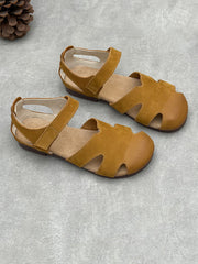 Women Vintage Closed Toe Hollow Out Leather Flat Sandals