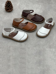 Women Artsy Soft Leather Flat Sandals